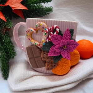 Cană decorativă lucrată manual – decor de Crăciun 🎄☕