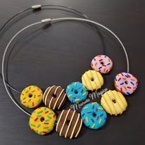 Colier "Donuts Party" – Bijuterie Handmade cu Gogoși Colorate - Img 2