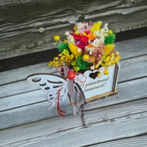 Mărțișor decorativ cu flori uscate - Img 4