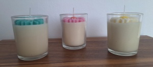 Lumânare parfumată în pahar înalt – Mărturie cu rafinament și parfum - Img 3