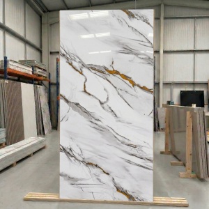 Placă PVC Decorativă Model Calacatta Borghini 1.22 x 2.4 m Grosime 2.5 mm