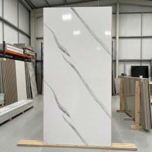Placă PVC Marmură Albă Minimalistă 1.22 x 2.4 m Grosime 2.5 mm