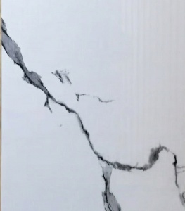 Placă PVC Decorativă Model Calacatta Ice 2.4 m x 1.22 m Grosime 2.5 mm - Img 3