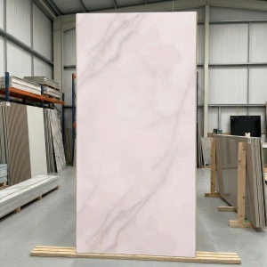 Placă PVC Aspect Marmură Alba Carrara 1.22 x 2.4 m Grosime 2.5 mm