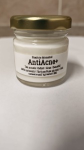 Tratament Dermato-Cosmetic pentru Ten Gras și Mixt – Control Sebum și Imperfecțiuni