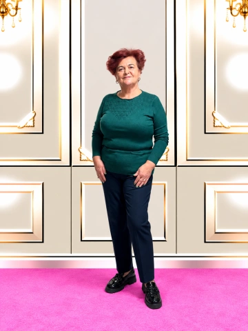 Pulover damă verde smarald cu detalii discrete în relief – Eliza