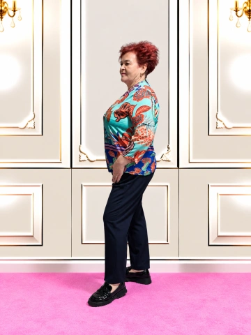 Bluză elegantă cu imprimeu tropical multicolor – Amalia - Img 2