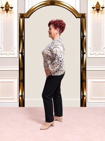 Compleu damă elegant cu bluză florală și pantalon negru – Sofia - Img 2