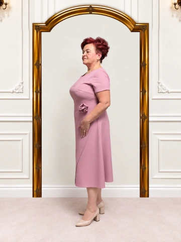 Rochie elegantă roz pudrat cu detaliu floral – Sofia - Img 2