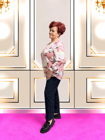 Bluză elegantă albă cu imprimeu floral roz – Amalia - Img 2