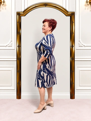 Rochie elegantă bleumarin cu imprimeu geometric – Marina - Img 2