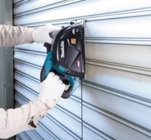 Mașină pentru debitat metal Makita CS002GZ XGT 40Vmax 185 mm (fără acumulatori) - Img 2