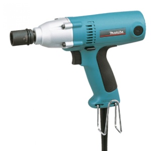 Masina de insurubat cu impact, 150 Nm, 280W Makita 6953