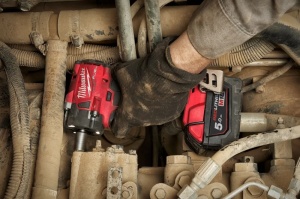 Cheie de impact ½″ M18 FUEL™ Milwaukee M18 FIW2F12-0X 4933478443, compacta cu inel de fixare, fara acumulatori si incarcator - Img 5