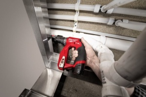Mașină de găurit și înșurubat multifuncțională 12V Milwaukee M12FDDXKIT-202X - Img 3