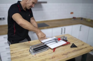 Mașină de tăiat gresie si faianța, lungime taiere 63 cm, RUBI STAR-63 Platinum -RUBI-15904 - Img 3
