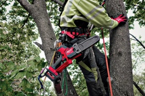 FIERĂSTRĂU CU LANȚ HATCHET™ 20 CM PE ACUMULATOR MILWAUKEE M18FHSN20-0 4933480117 - Img 9