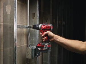Masina de gaurit cu acumulator, model M18BDD-402C, 60Nm Milwaukee M18BDD-402C - Img 5
