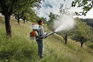 Atomizor pe benzina 3.9 CP, 14 l, distanta pulverizare 14.5m, STIHL SR 450 - Img 3