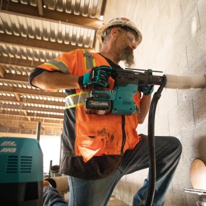 Ciocan rotopercutor Makita XGT, SDS-PLUS, 3,9 J, livrat cu 2 acumulatori 40Vmax, 4.0Ah, HR009GM201 - Img 2