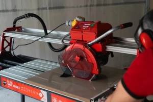 Mașină de tăiat gresie, faianță și placi RUBI DC-250 Smart Advance - RUBI-53913 - Img 4