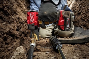 Cheie de impact ½″ M18 FUEL™ Milwaukee M18 FIW2F12-0X 4933478443, compacta cu inel de fixare, fara acumulatori si incarcator - Img 4