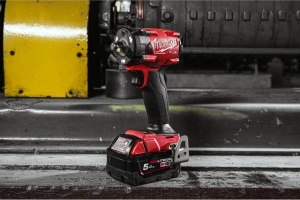 Cheie de impact MILWAUKEE M18 FIW2F12-502X ½″ M18 FUEL™ compactă cu inel de fixare - Img 7