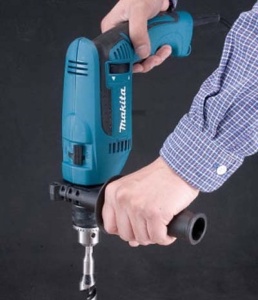 Masina de gaurit cu percutie 680W Makita HP1640 - Img 4