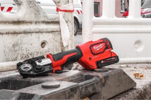 Presă hidraulică pentru cabluri MILWAUKEE M18 HCCT-201C 53kN M18™ FORCE LOGIC™ - Img 8