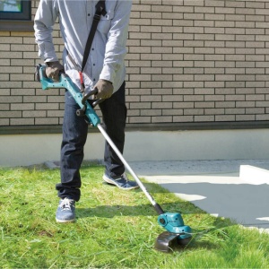 Masina de cosit Makita LXT 18V, 26 cm, livrata fara acumulator DUR193Z - Img 2