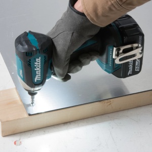 Mașină de înșurubat cu impact Makita LXT 18V 170 Nm DTD153Z - Img 3