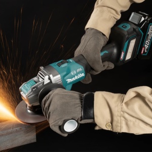 Polizor unghiular XGT, 125 mm, livrat cu 2 acumulatori 40Vmax 4.0Ah Makita GA041GM201 - Img 2