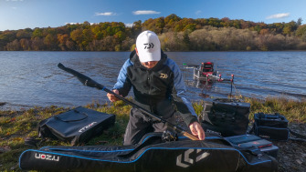 Ghid Pro Angler: Huse Lansete Daiwa vs. Formax – Pe care să o alegi?