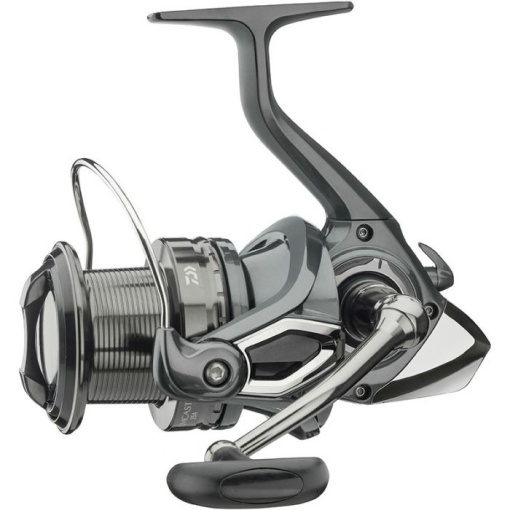 Mulineta Daiwa Emcast 25A 4500