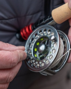 Mulineta Daiwa Silvercreek 5/6 – corp CNC, frână fină, greutate redusă, ideală pentru pescuitul la muscă în stil premium.