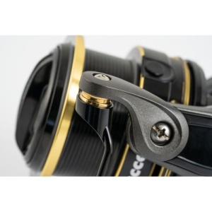 Mulineta Trabucco Inspiron Distance Feeder cu tambur Superlight Long Cast și clips dublu pentru pescuit de precizie