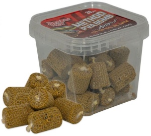 Benzar Mix Method Bomb PVA – saculeți PVA premium cu mix Benzar Method și pelete proteice, creează nor vizual și aromatic instant. Soluția ideală pentru method feeder și crap mare.