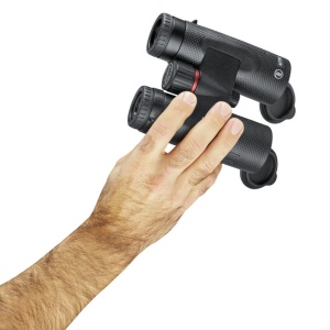 Bushnell Nitro 10×42 – ED Prime, prisme BaK-4 PC3, EXO Barrier, FMC, Ultra-Wideband Coating, IPX7, 695 g, 140 mm. Claritate excelentă în orice condiții.