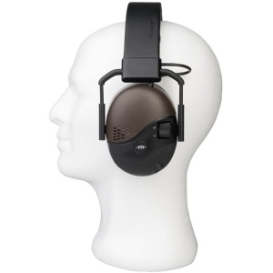Căști electronice active Blaser Ear Protector 2.0 Brown cu Bluetooth 5.1, atenuare SNR 26 dB și capace HunTec Camo.