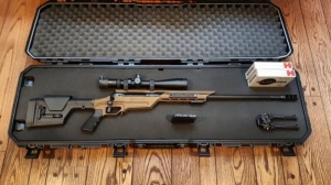 Cutie Plano Long Gun Case PLA11842 etansa cu roti si spuma personalizabila