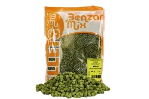 Micropelete Benzar Mix Feeder Micro Pellet 3.5mm – micropelete colorate cu aromă dulce, dizolvare rapidă și colare perfectă pe momitor, ideale pentru feeder și method feeder, în orice sezon