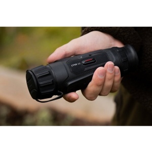 Monocular termic Hikmicro Lynx LH35 3.0 – detecție la 1800 m, precizie extremă și tehnologie AI de ultimă generație