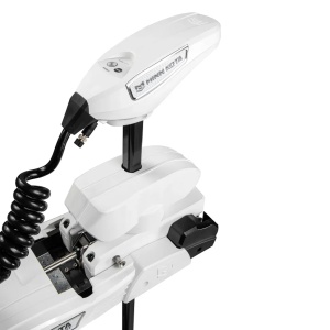 Motor electric premium alb pentru provă Minn Kota Riptide Instinct QUEST™ de 90/115lb cu ax de 152cm, finisaj saltwater alb anti-coroziune, echipat cu sistem de turnare brushless, mecanism Auto Stow & Deploy complet automat, GPS Advanced și telecomandă wi