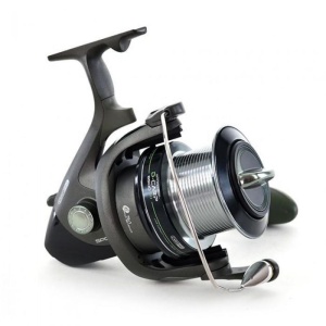 Mulineta Carp Pro Distance Spod 6500 cu tambur long cast metalic pentru nadire la distanță cu spomb