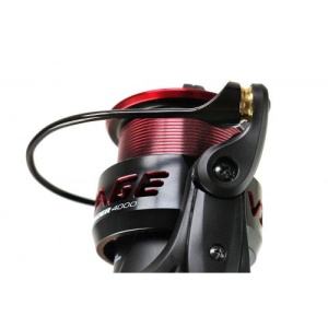 Mulineta Formax Visage Aluma Feeder 4000 cu corp din aluminiu, frână carbon 8kg, arbore melcat și tambur metalic – performanță premium pentru method și feeder modern.