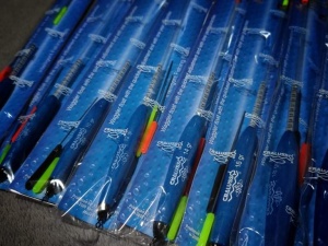 Plută culisantă Cralusso Match UFO cu sistem unic de calibrare a flotabilității, ideală pentru pescuit match de precizie și competiție ✔