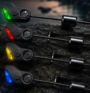 Set 4 swingere rigide cu iluminare LED Bull Tackle Max Pro 22 pentru pescuit la crap.