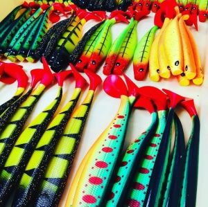Shad Lucky John Kubira  Swim Shad 23cm – nalucă cu corp fusiform, detalii 3D realiste și vibrație amplă a cozii, ideală pentru știucă, șalău și somn.
