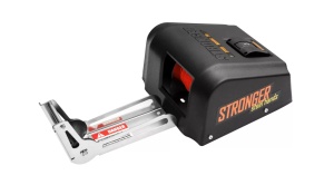 Anchoră electrică premium de proovă Stronger Steelhands 30 (SH-30), echipată cu motor de 85W la 12V, carcasă din plastic ABS rezistent la UV, ruliu din oțel inoxidabil, tambur cu frânghie de 30m și funcție de coborâre în cădere liberă (free fall).