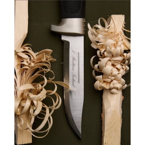 Cuțit Marttiini Condor Big Game cu lamă de 130 mm, mâner cauciucat și teacă din piele – robust, sigur și perfect pentru vânătoare și activități outdoor
